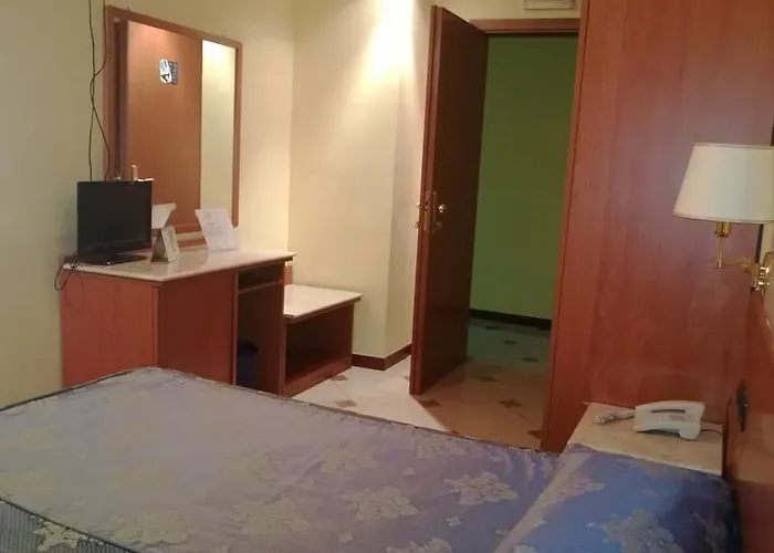 Gallo D'oro 科里利亚诺·卡拉布罗